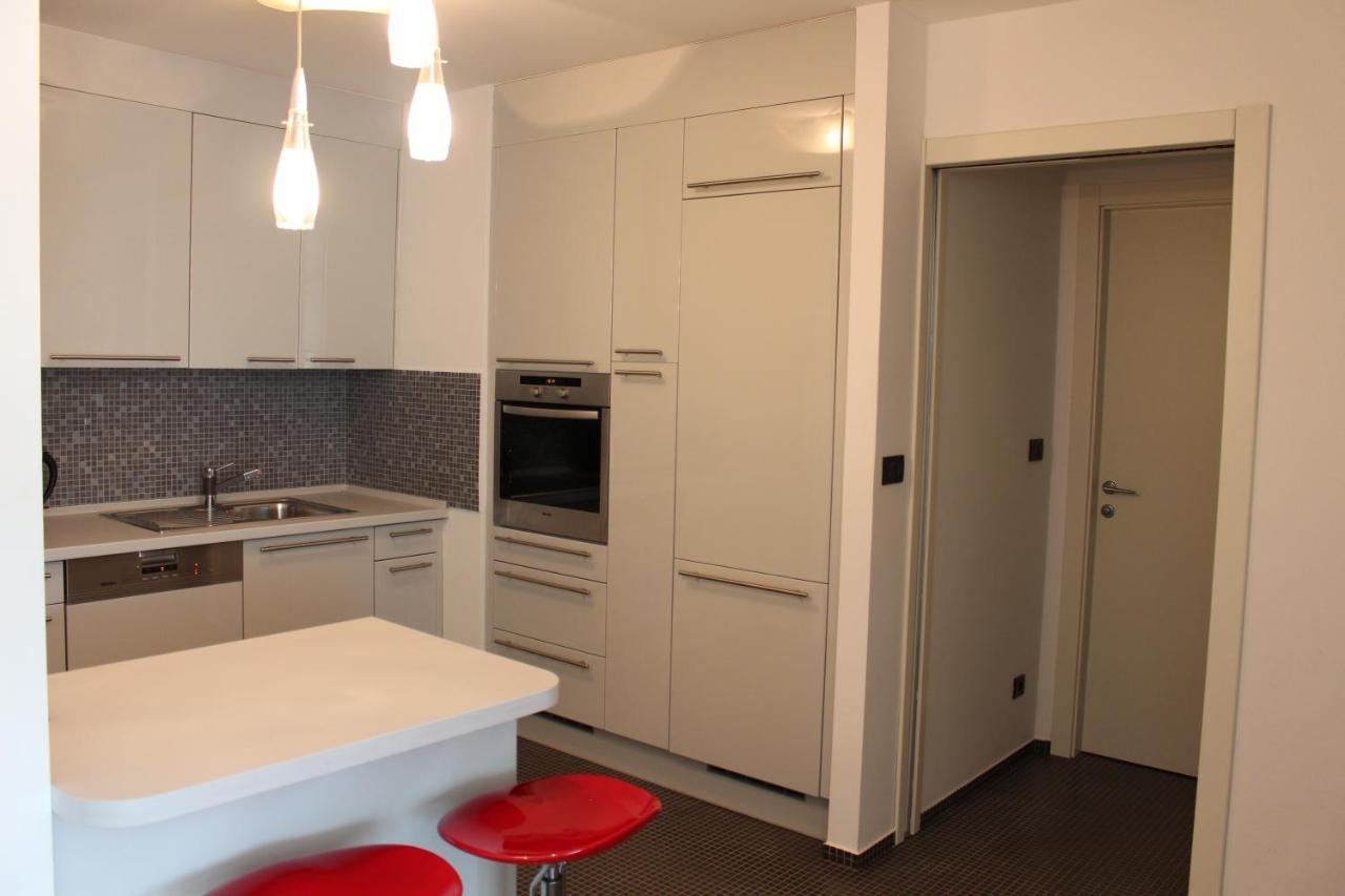 Modern Apartment In The Centre Рийека Екстериор снимка